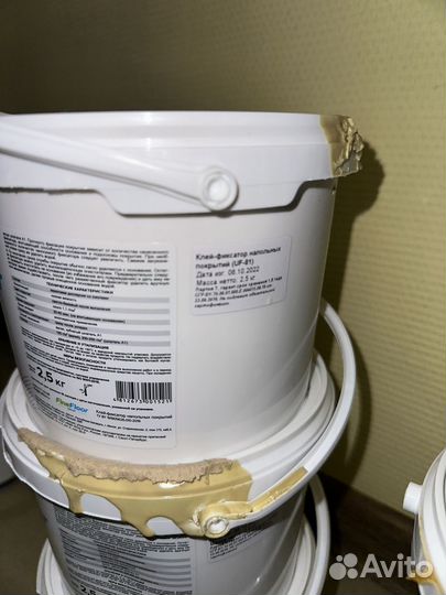 Клей-фиксатор UnderFloor Easy Fix UF-81 2,5 кг