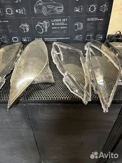 Оригинальные стекла фар mazda 6 gh