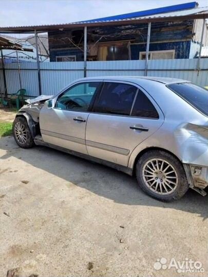 Mercedes-Benz E-класс 4.3 AT, 1996, битый, 245 355 км