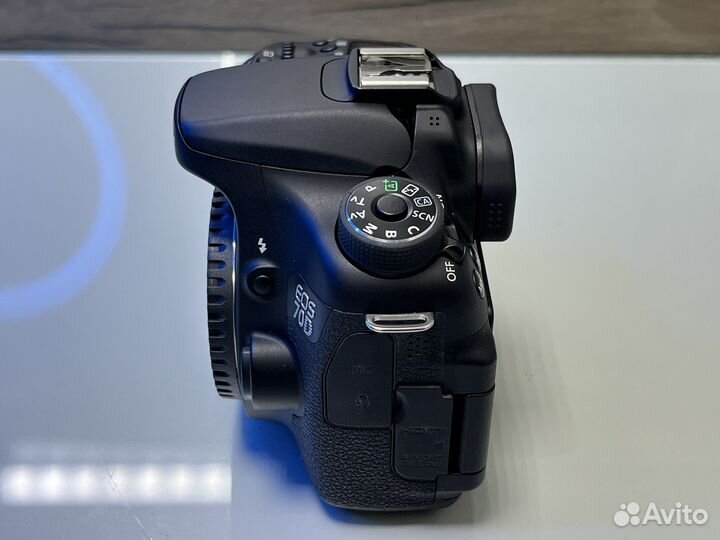 Зеркальный фотоаппарат Canon EOS 70D Body с Wi-Fi