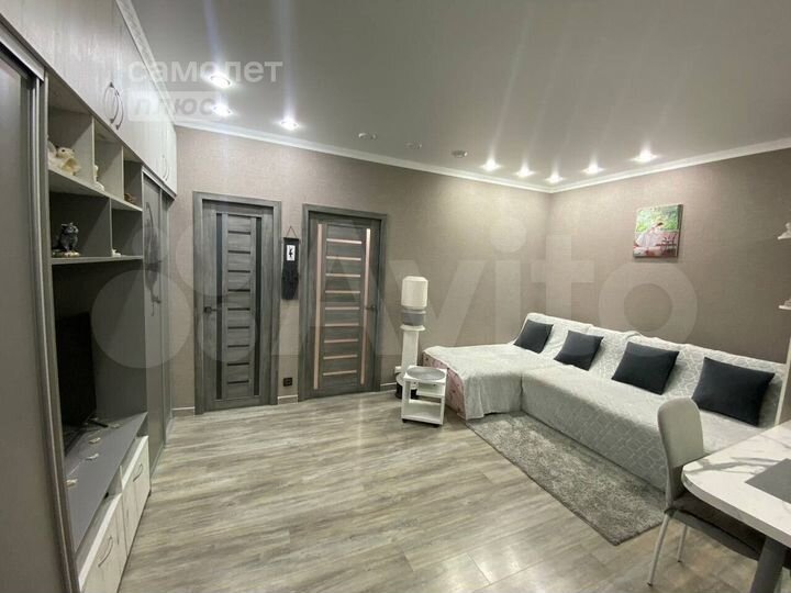 2-к. квартира, 50 м², 1/3 эт.