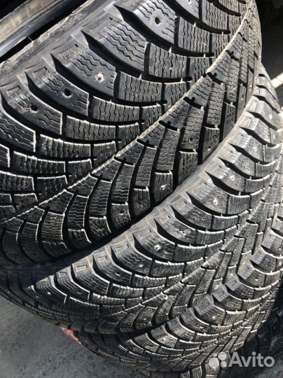 Bfgoodrich G-Force Stud 215/65 R16