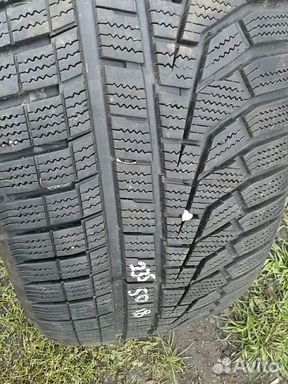 Hankook IceBear W440 235/50 R18