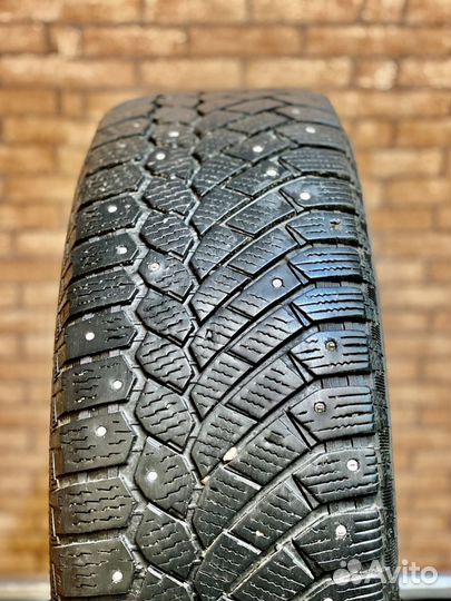 Continental ContiIceContact 215/65 R16 108T