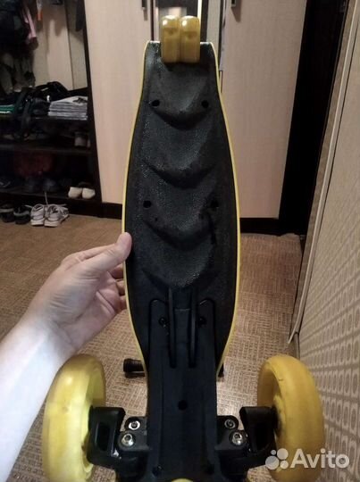 Самокат детский трехколесный