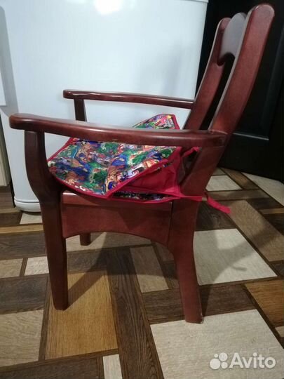 Детский стульчик
