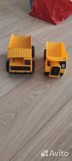 Машина самосвал