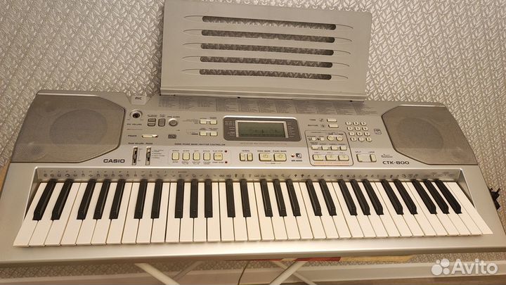 Продаётся синтезатор casio CTK-800