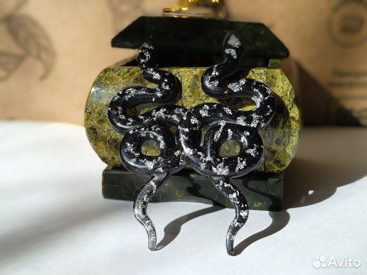 Серьги из эпоксидной смолы