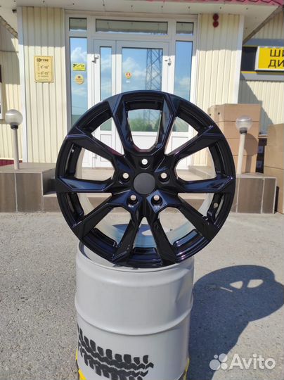 Литые Диски R17 7.0 5*112 ET45 d57.1