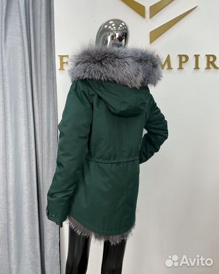 Парка с натуральным мехом