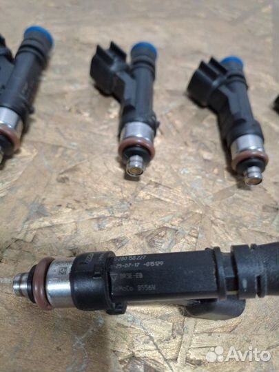 Форсунка топливная Ford Mustang 5.0 GT 2017