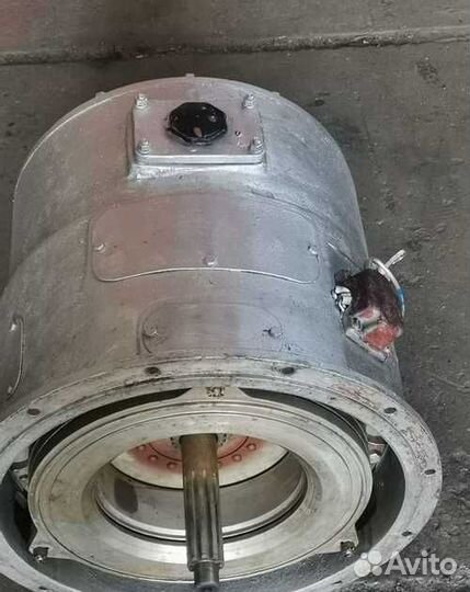 Продаю реверс-редуктор сррп 50-2,5