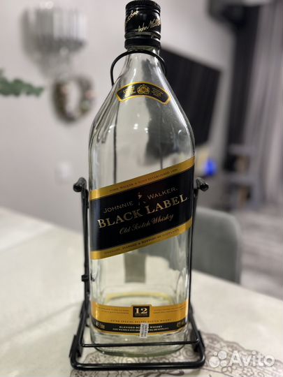 Бутылка из под виски Black Label