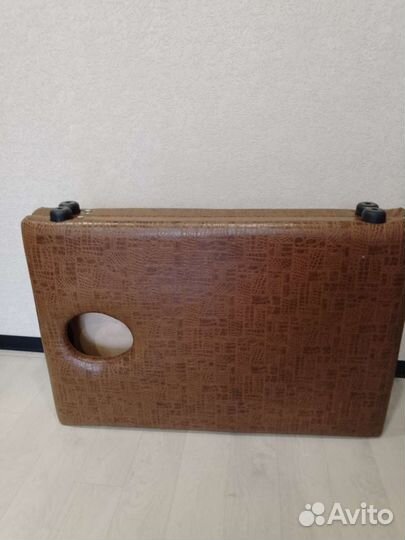 Массажный стол складной с вырезом