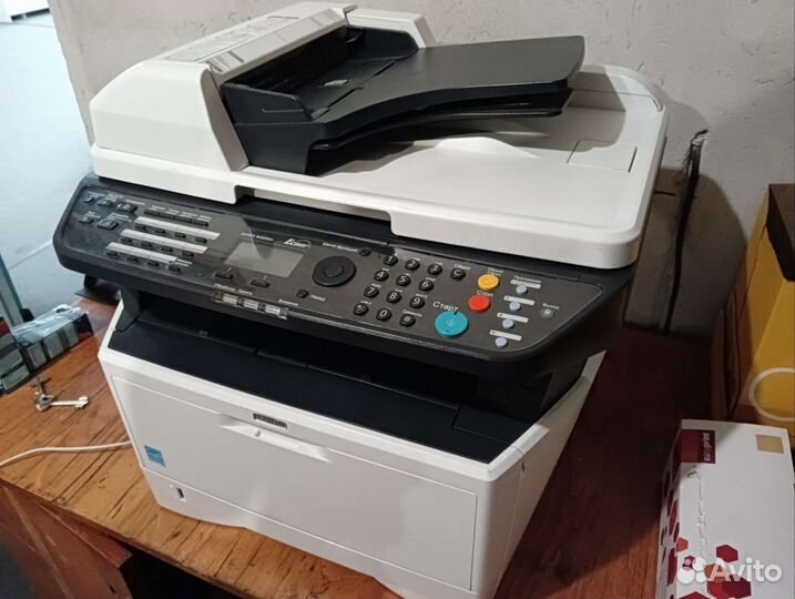 Мфу принтер Kyocera M2030dn б/у