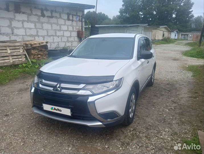 Mitsubishi Outlander 2.0 CVT, 2018, 138 000 км