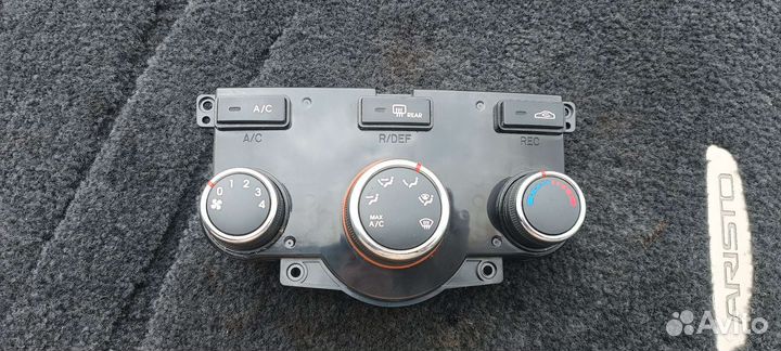 Блок управления печкой Киа Церато 2