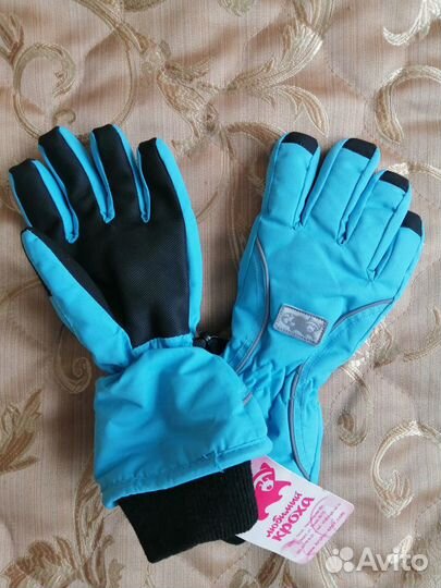 Перчатки детские на 8-10 лет