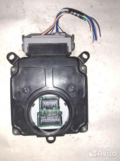 Блок управления фарой Toyota Harrier 85967-47050