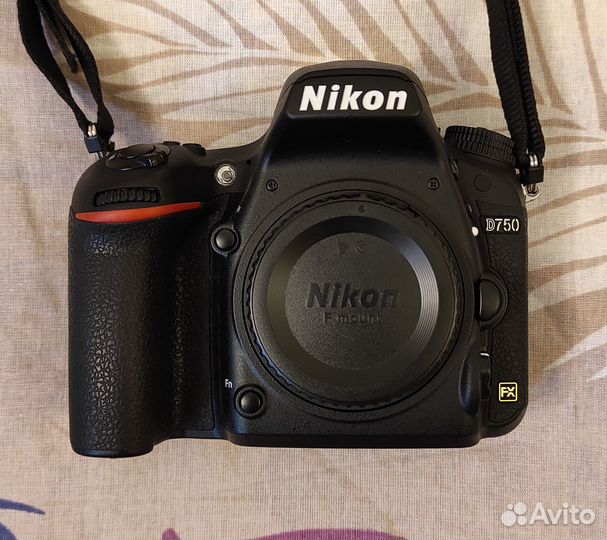 Nikon d750 body Ростест + SD-карта 10 UHS-I