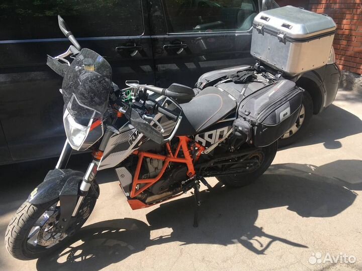 KTM duke R 690 ABS