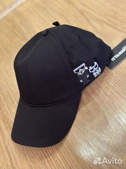 Karl lagerfeld бейсболка новая оригинал