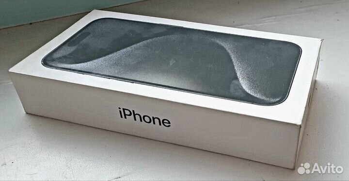 Коробка от iPhone 15Pro