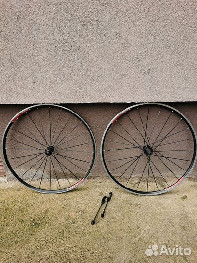 Колеса шоссейные Bontrager TLR, 11ск