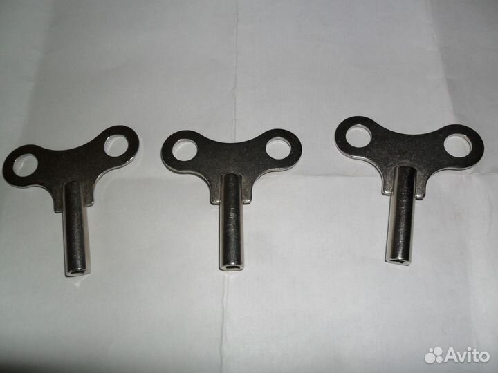 Ключ для часов и гитар