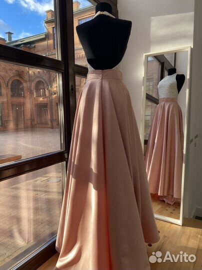 Вечернее платье в пол 42 44