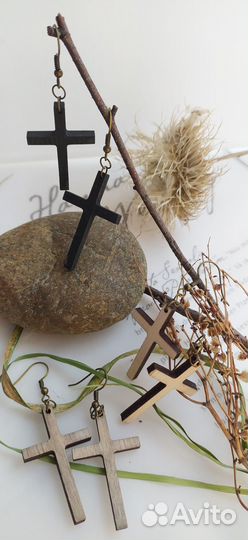 Летние серьги деревянные стильные