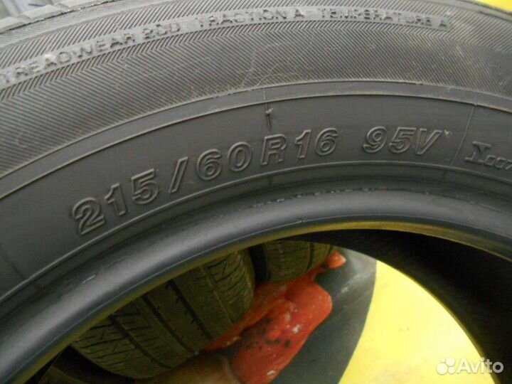 Yokohama E70 DB 215/60 R16