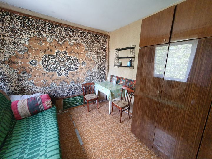 Комната 11 м² в 3-к., 4/5 эт.