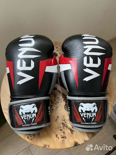 Боксерские перчатки venum 14oz