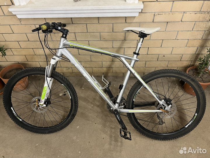 Велосипед GT avalanche