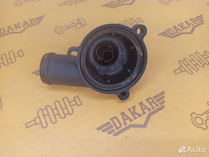 Крышка термостата Volkswagen Tiguan 5N1 cava 2010