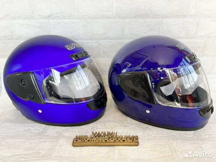 Мото шлемы в ассортименте