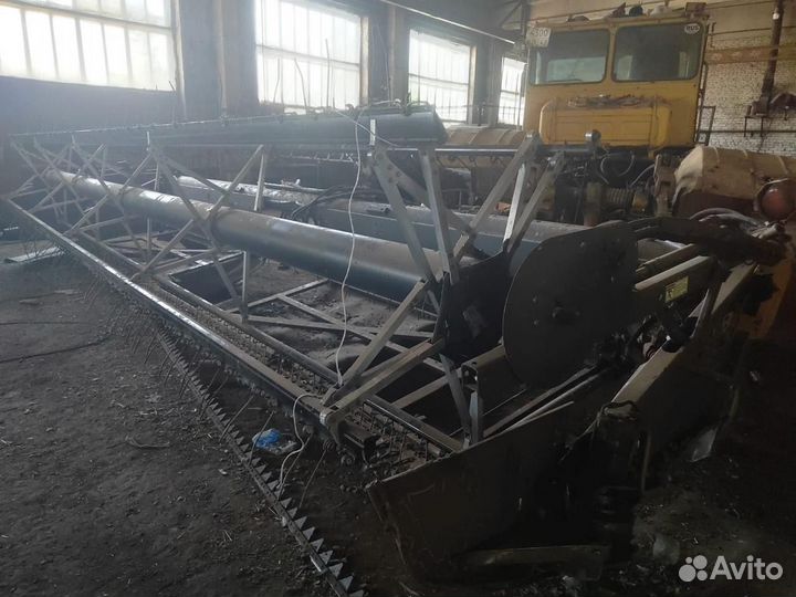 Самоходная косилка Challenger WR9740