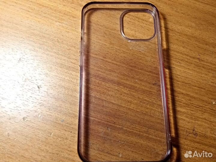 Чехол на iPhone 12