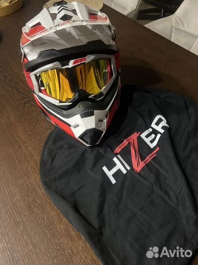 Кроссовый шлем