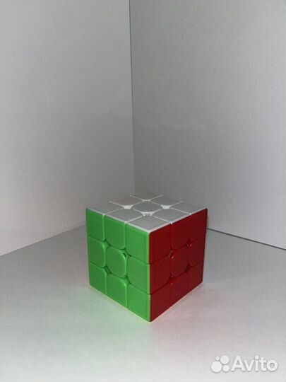 Головоломки (кубик рубика, мегаминкс, скваер и тд)