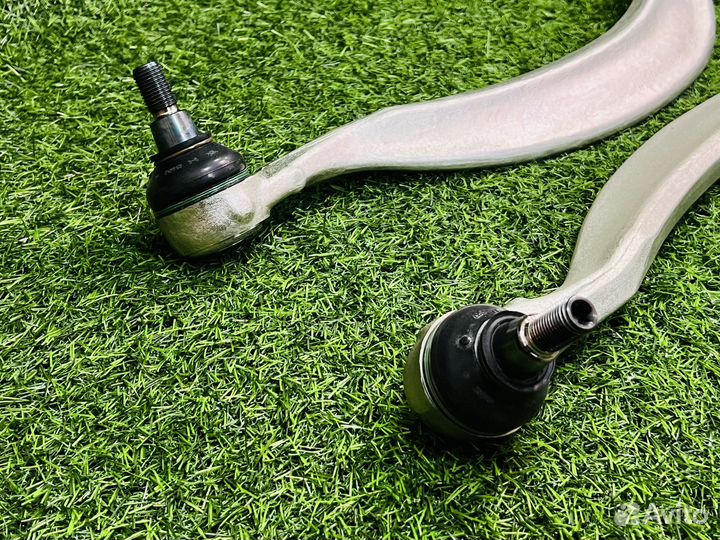 Рычаг поперечный нижний Mercedes S w221 4-matic