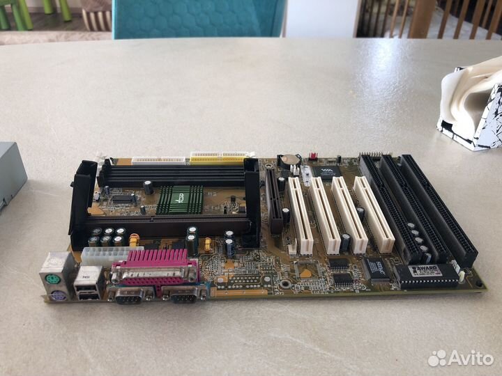 Материнская плата asus P2Z slot 1