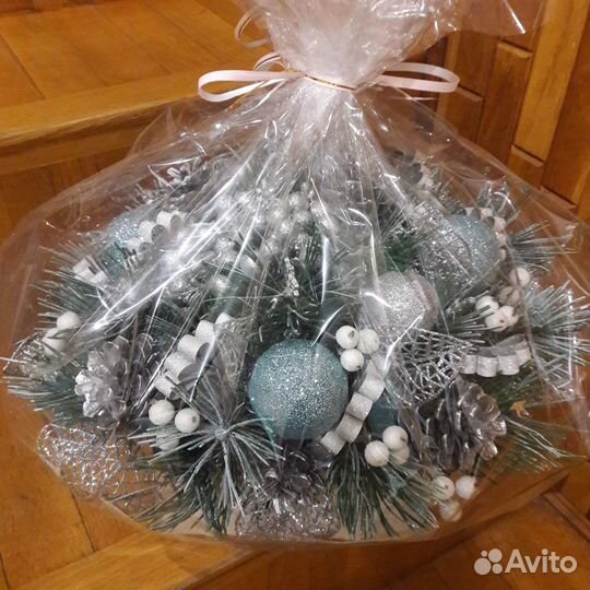 Продам новогодний топиарий ручная работа