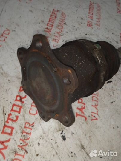 Привод задний правый Audi A4 B7 B7 седан BGB 2.0T