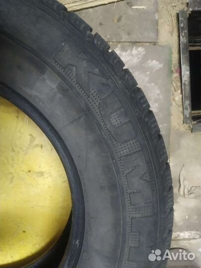 Kumho Power Grip KC11 235/70 R16