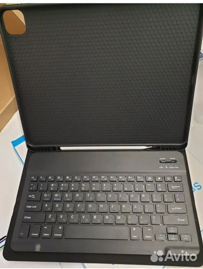 Чехол для планшета с клавиатурой