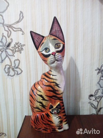 Статуэтка кошка с котенком