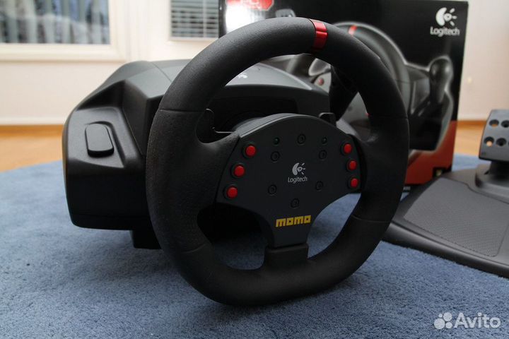 Logitech momo Racing - Игровой Руль